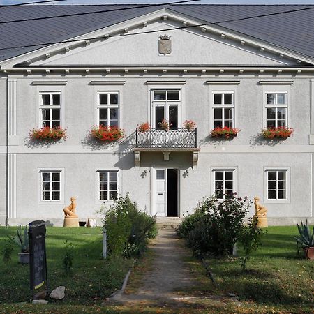 Zamek Dobrohor Aparthotel Exterior photo